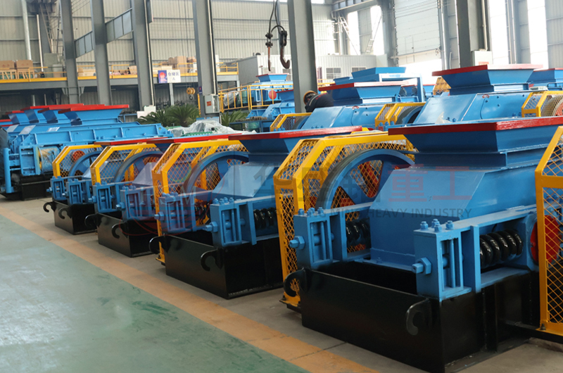 齒輥式破碎機型號,硅石用輥式破碎機廠家,硅石破碎機價格